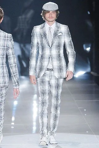 Look 14